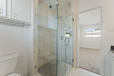 $569,000 | 10614 Lynbrook Drive, Houston, TX 77042