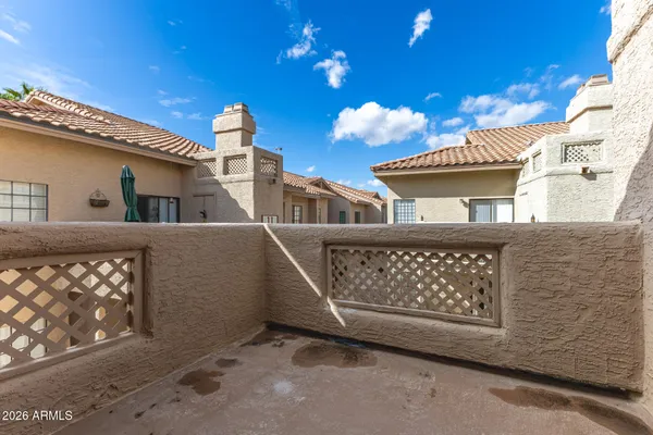 $275,000 | 930 North Mesa Drive, Unit 2104, Mesa, AZ 85201