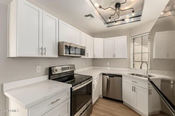 $275,000 | 930 North Mesa Drive, Unit 2104, Mesa, AZ 85201