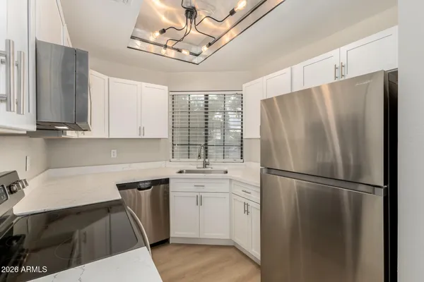 $275,000 | 930 North Mesa Drive, Unit 2104, Mesa, AZ 85201