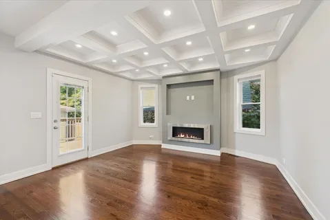 $585,000 | 3254 North Rutherford Avenue, Chicago, IL 60634