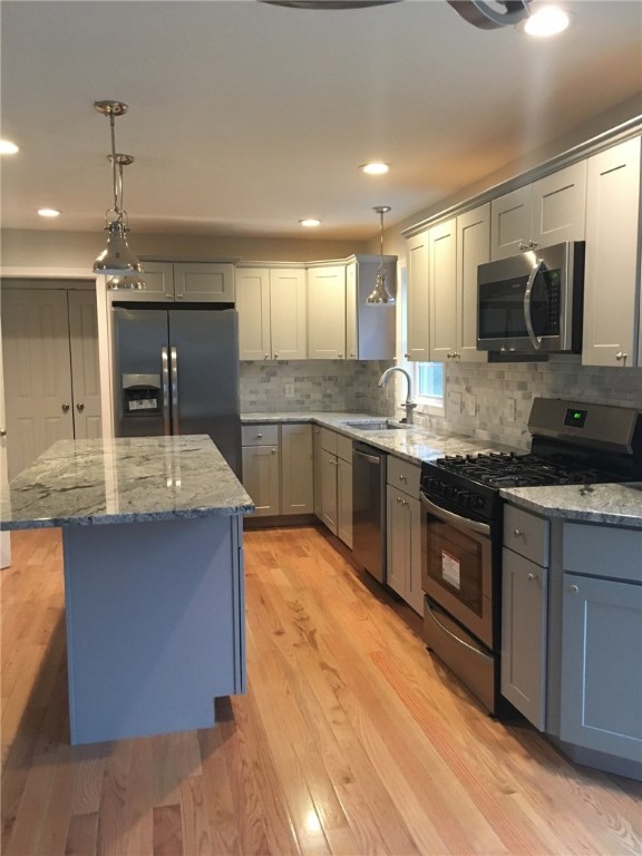 83 Cobble Hill Road Lincoln, RI 02865 - Photo 5 of 17 Quality work in this Beautiful New Construction