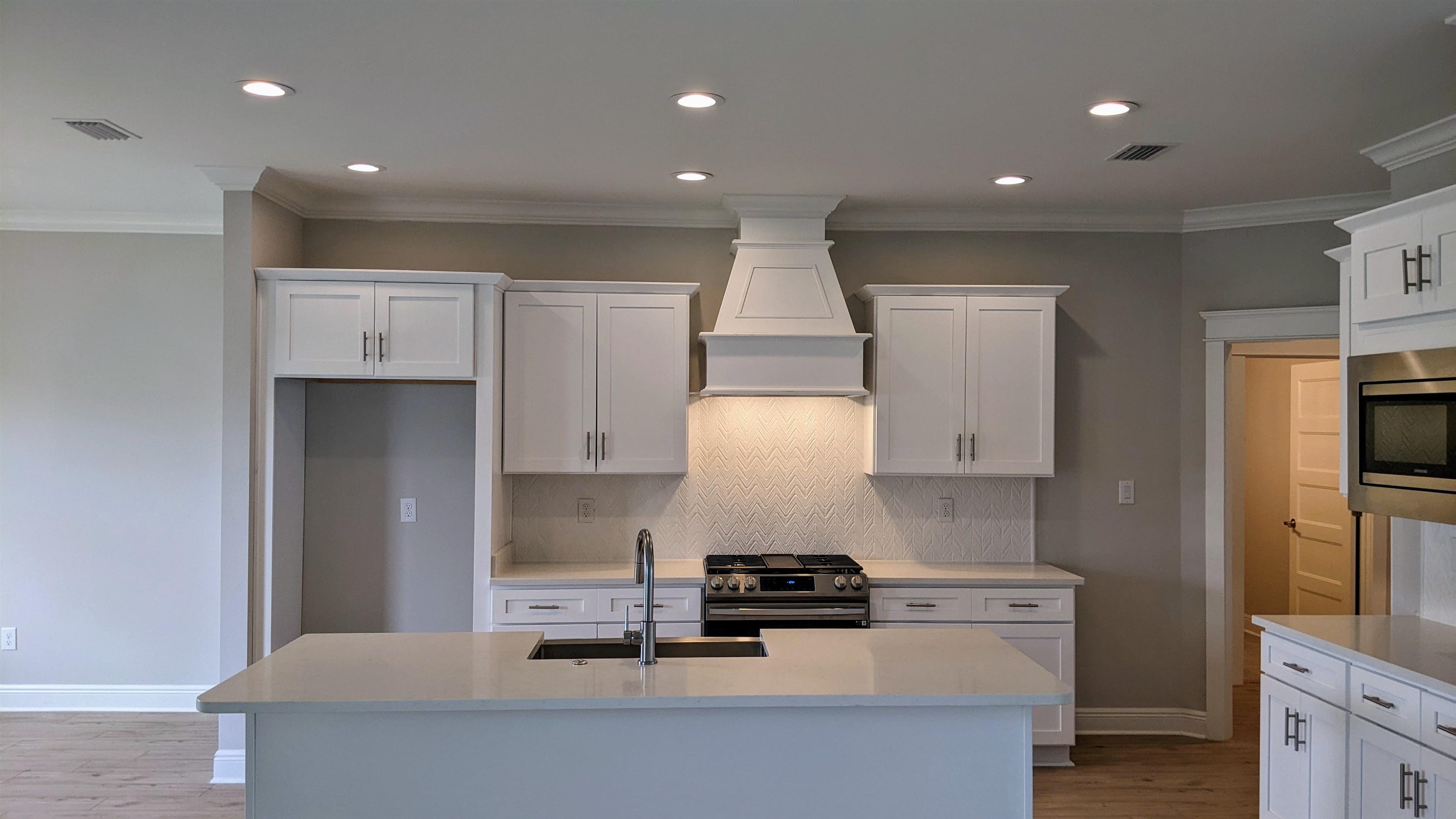 10913 Secretariat Boulevard Daphne, AL 36526 - Photo 4 of 17