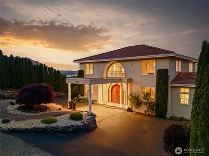 $1,650,000 | 11182 Aquila Place Northeast, Poulsbo, WA 98370