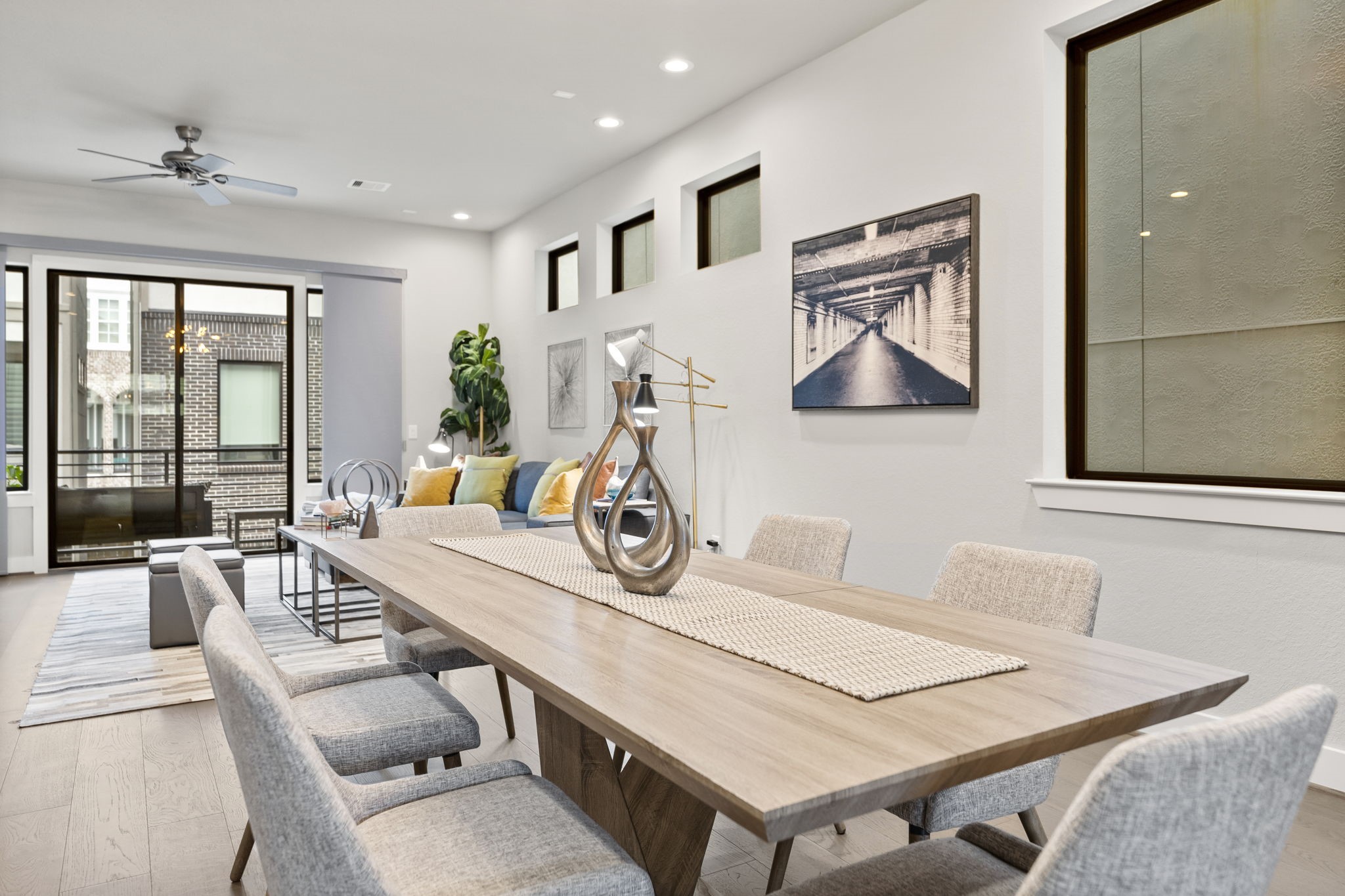 4227 Allen Street Houston, TX 77007 - Photo 15 of 30 a view of a livingroom with furniture and large windows