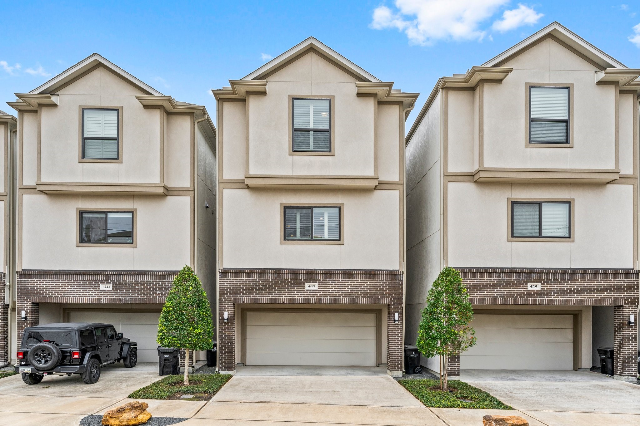 4227 Allen Street Houston, TX 77007 - Photo 30 of 30 a house view with a outdoor space