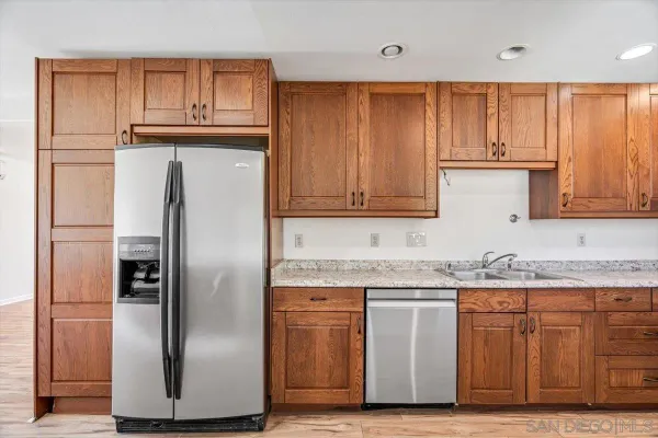 $3,895 | 14719 Quail Haven Lane, El Cajon, CA 92019