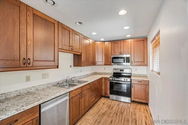 $3,895 | 14719 Quail Haven Lane, El Cajon, CA 92019