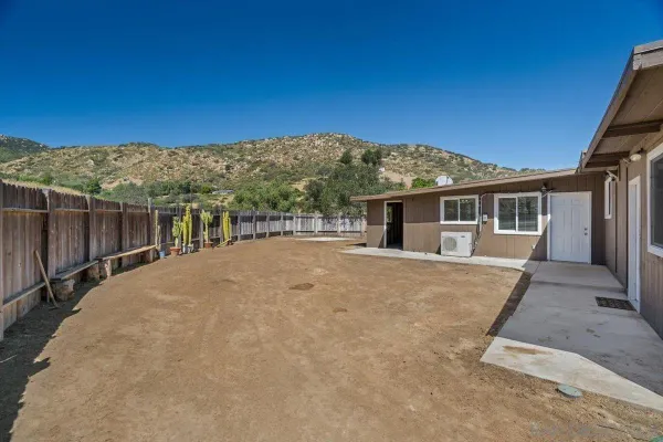 $3,895 | 14719 Quail Haven Lane, El Cajon, CA 92019