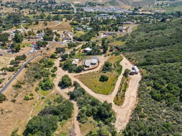 $3,895 | 14719 Quail Haven Lane, El Cajon, CA 92019