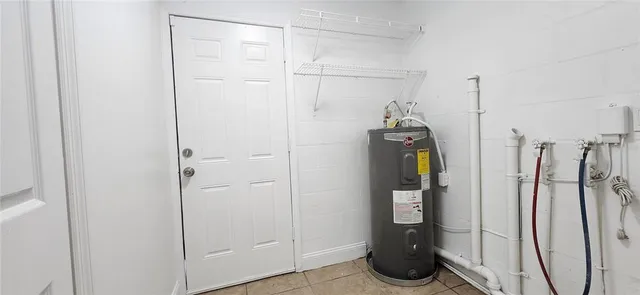 a view of walk in closet