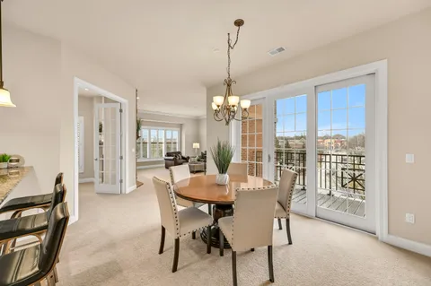 $425,000 | 19045 Thomson Drive, Unit 301, Brookfield, WI 53045