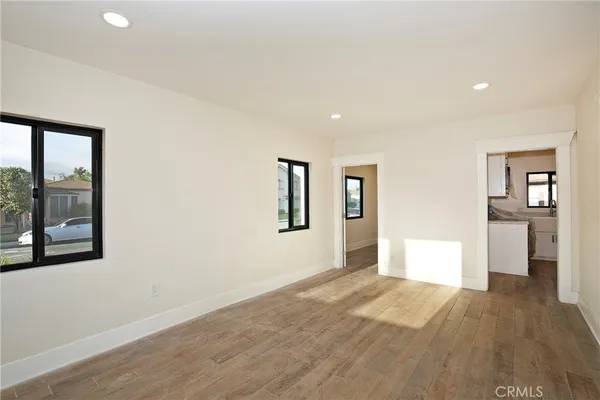 $2,850 | 10739 New Street, Downey, CA 90241