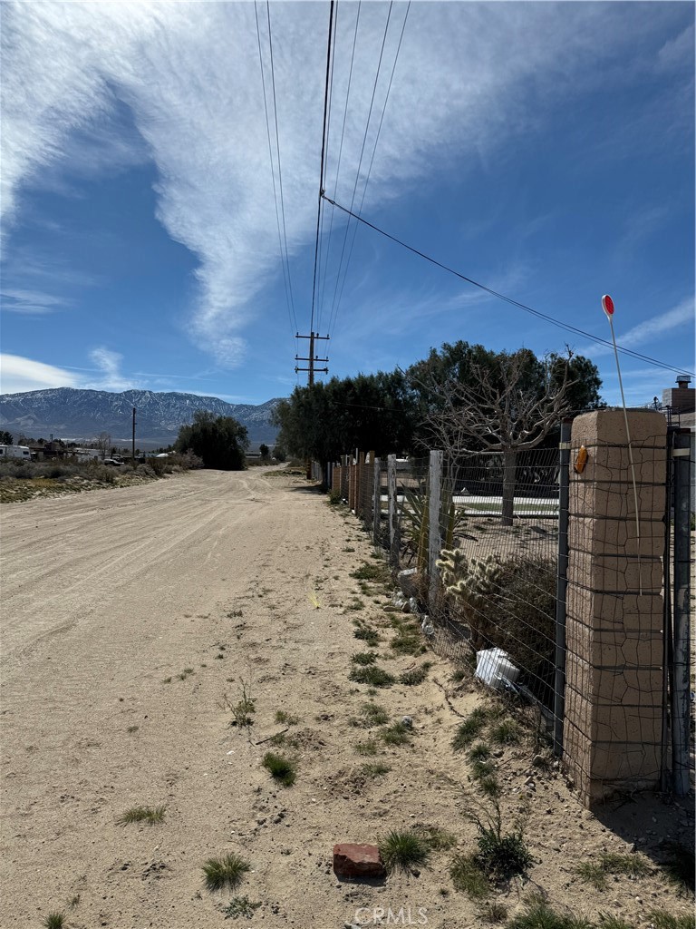 10656 Allen Way Lucerne Valley, CA 92356 - Photo 5 of 19 a view of a backyard of the house