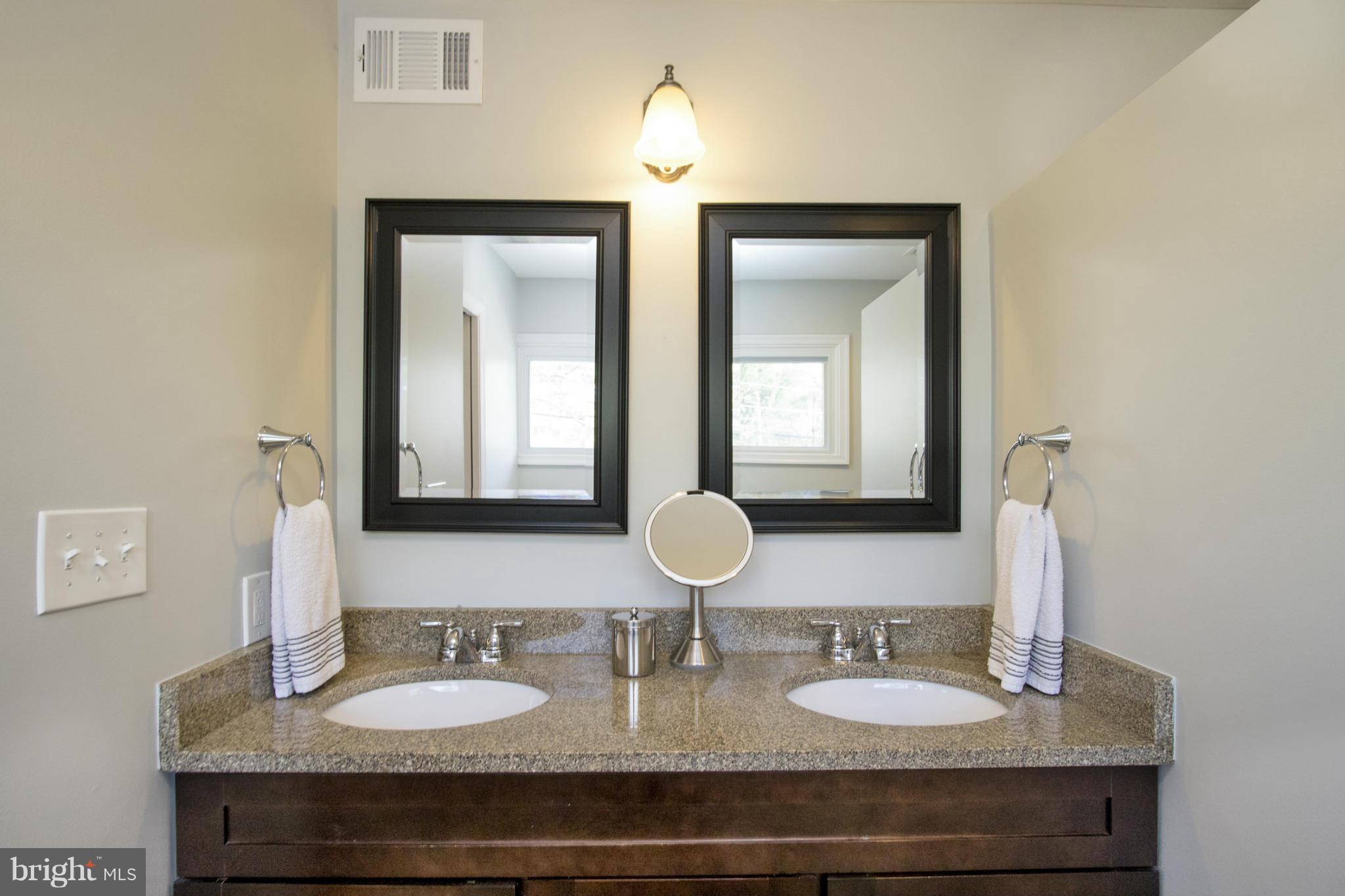 3467 Gallows Road Falls Church, VA 22042 - Photo 16 of 30 Bath (Master)