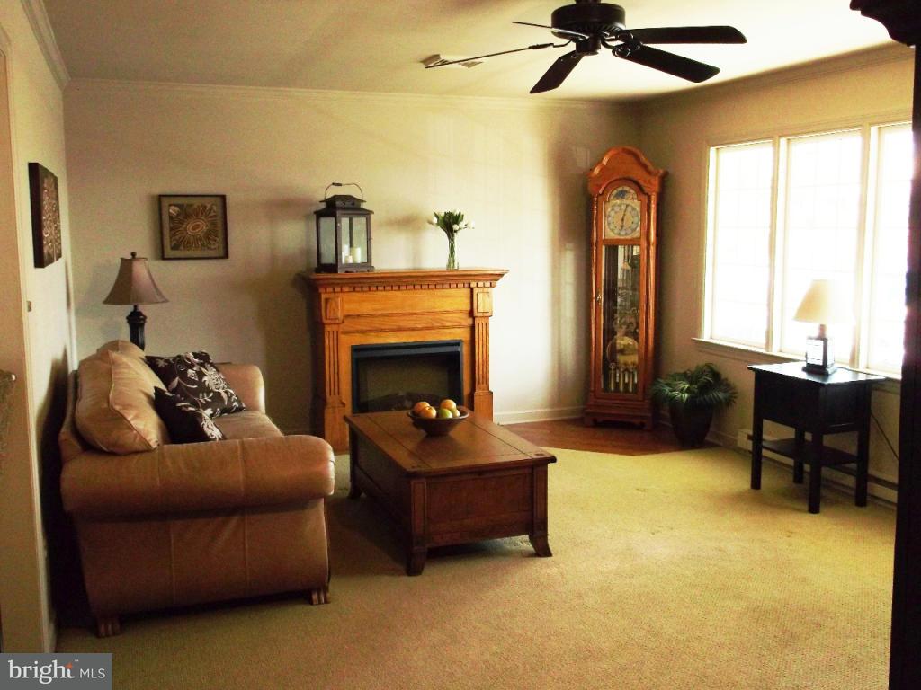 21 Briarcliff Road Elizabethtown, PA 17022 - Photo 5 of 17 Gallery Image 5