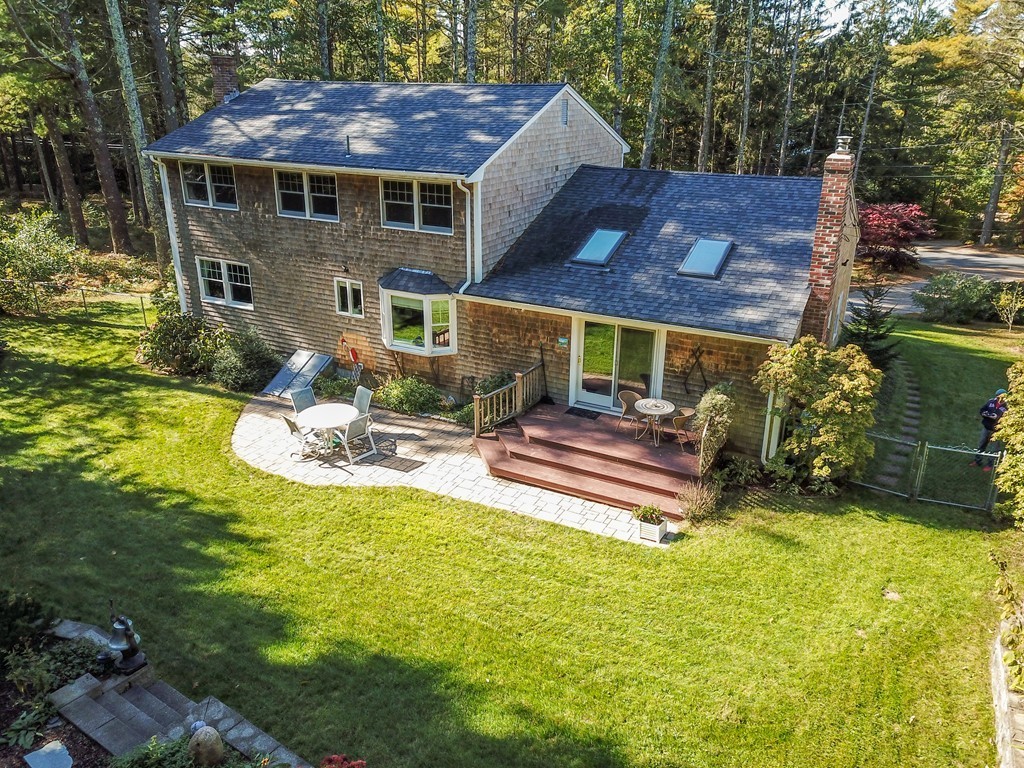 28 Oar And Line Road Plymouth, MA 02360 - Photo 3 of 30 Gallery Image 3