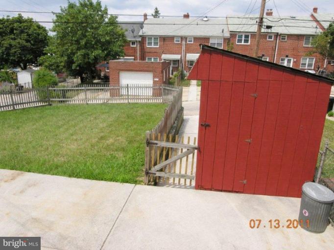 6100 Edlynne Road Baltimore, MD 21239 - Photo 14 of 24 Exterior (General)
