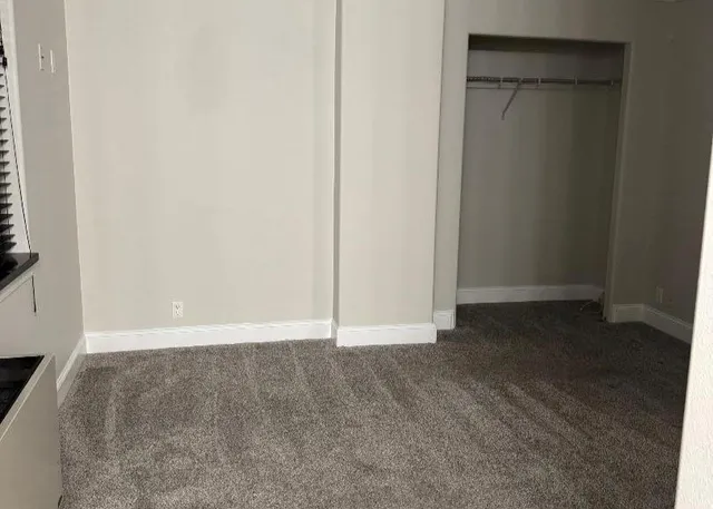 $189,000 | 700 East 8th Street, Unit 12J, Kansas City, MO 64106