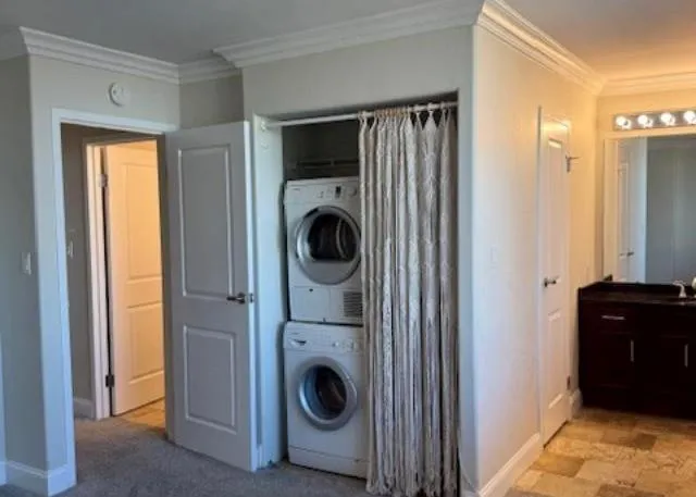 $189,000 | 700 East 8th Street, Unit 12J, Kansas City, MO 64106