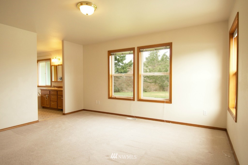 3071 Green Road Oak Harbor, WA 98277 - Photo 14 of 25 Gallery Image 14