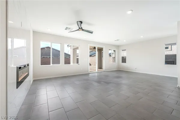 $460,000 | 6729 Sacred Palm Street, North Las Vegas, NV 89086