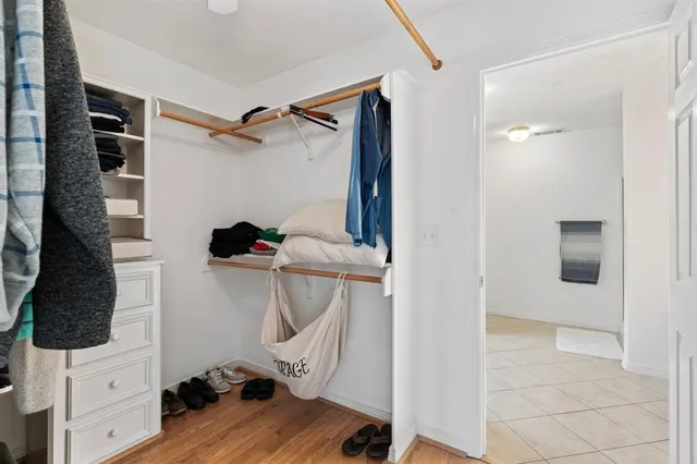 a view of walk in closet