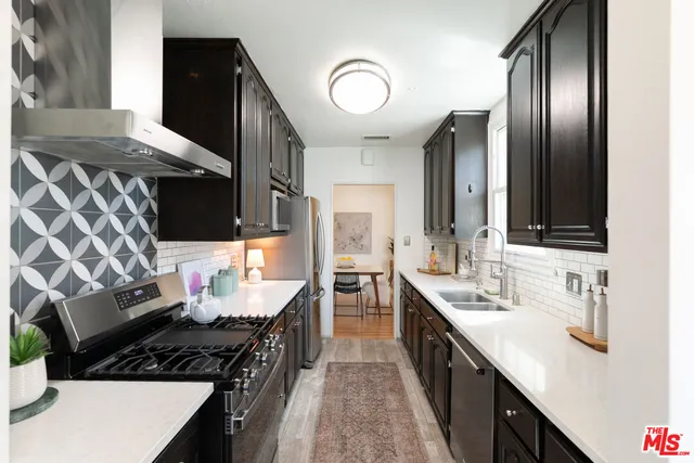 $1,295,000 | 1809 North Rose Street, Burbank, CA 91505