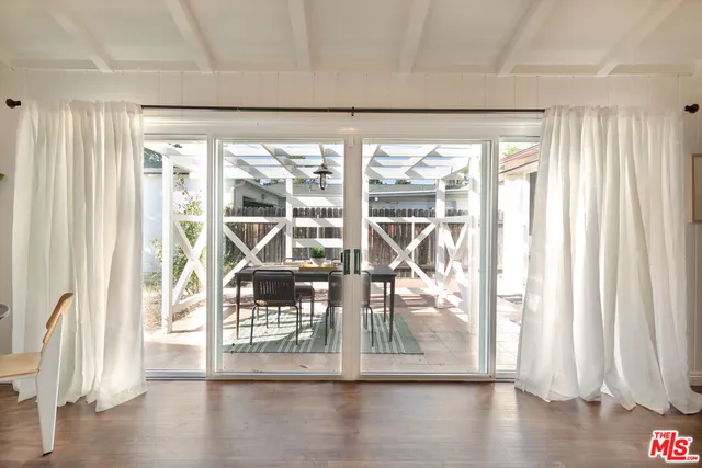 $1,295,000 | 1809 North Rose Street, Burbank, CA 91505