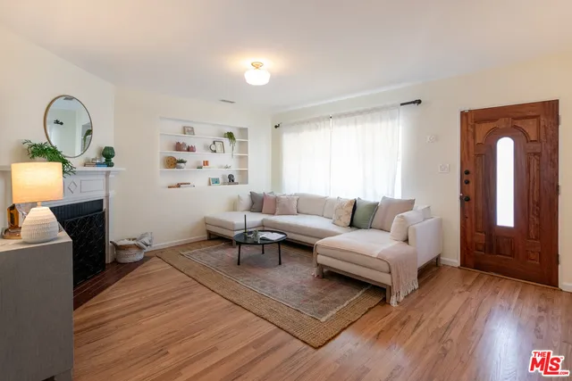 $1,295,000 | 1809 North Rose Street, Burbank, CA 91505