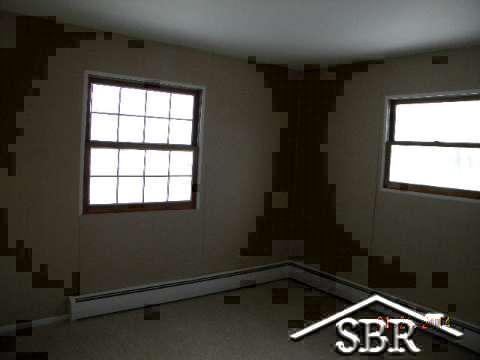 15810 Gasper Road Chesaning, MI 48616 - Photo 13 of 15 20391721-12.JPG