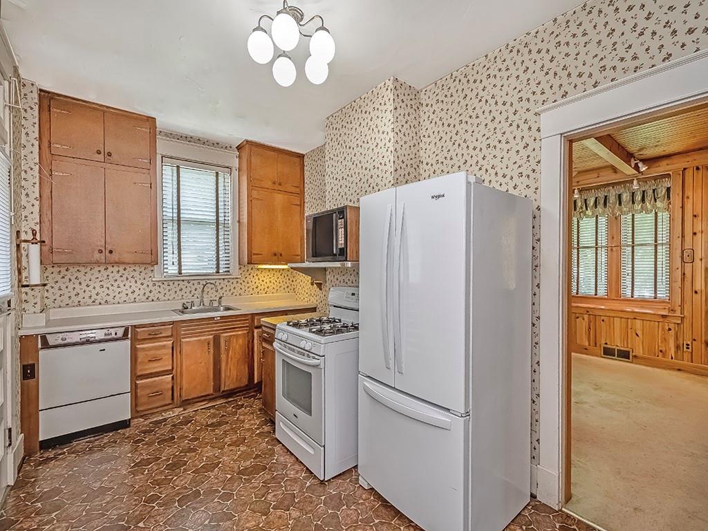 2500 Mt Troy Road Pittsburgh, PA 15212 - Photo 15 of 26 Gallery Image 15