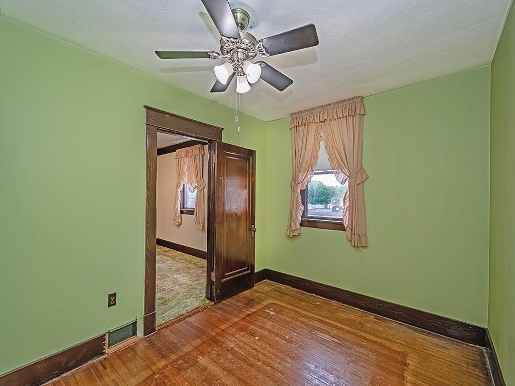 2500 Mt Troy Road Pittsburgh, PA 15212 - Photo 22 of 26 Gallery Image 22