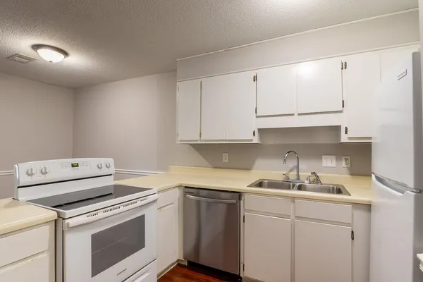 $1,200 | 433 Evans Mill Drive, Unit A, Evans, GA 30809