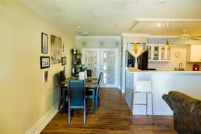 $330,000 | 2106 25th Avenue West, Bradenton, FL 34205