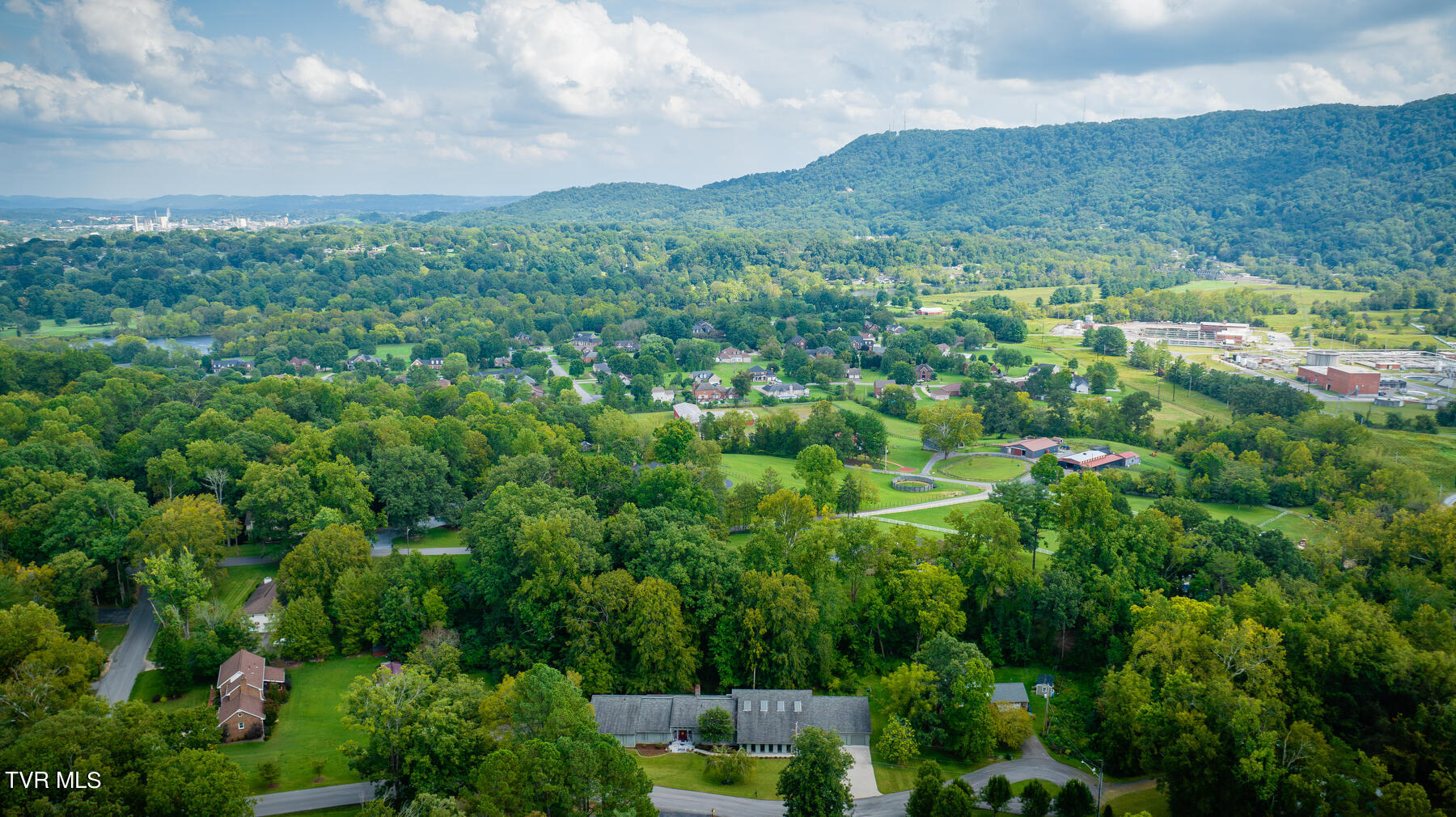 405 Old Castle Road Kingsport, TN 37660 - Photo 114 of 117 111-1