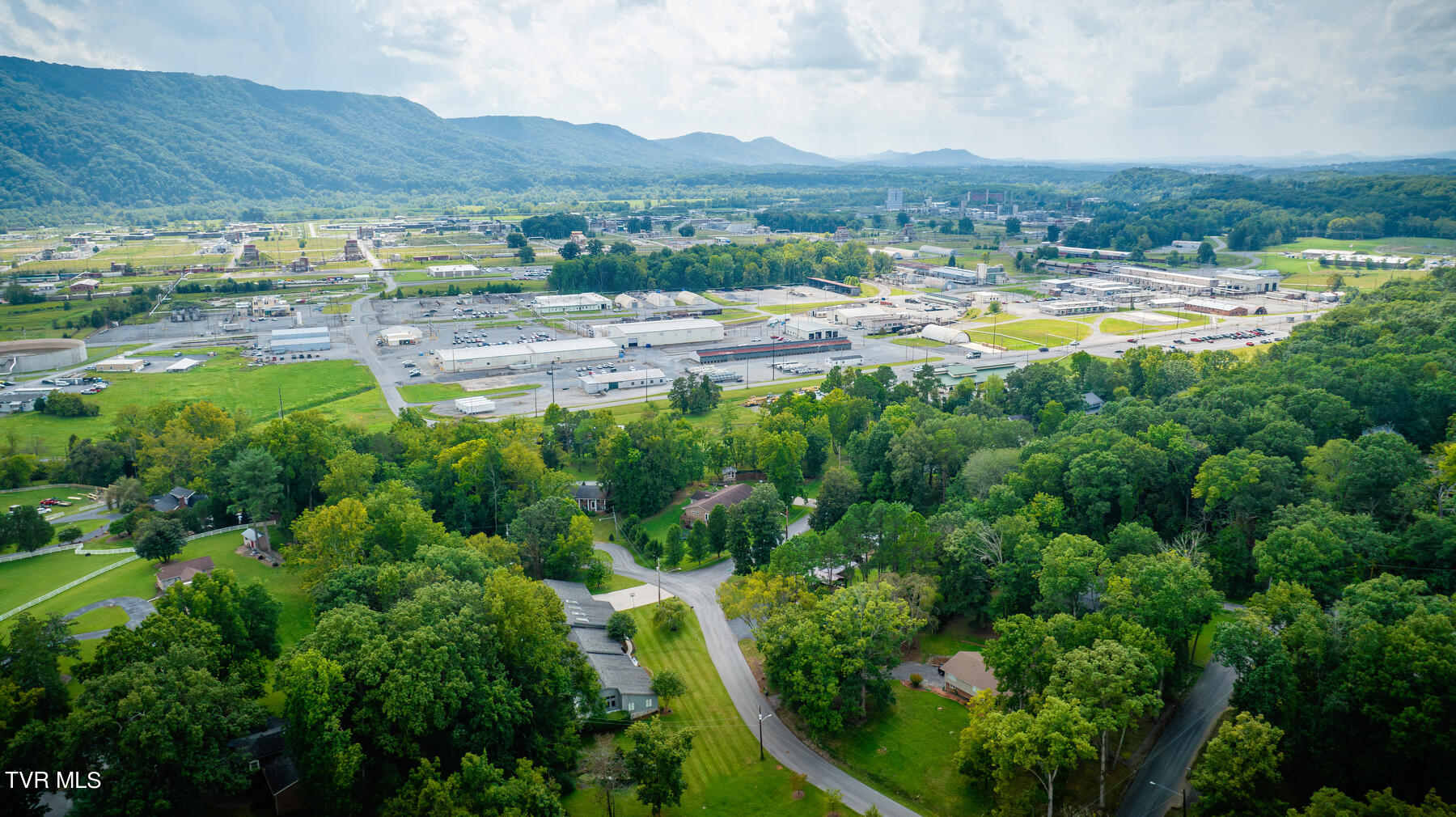 405 Old Castle Road Kingsport, TN 37660 - Photo 116 of 117 113-1