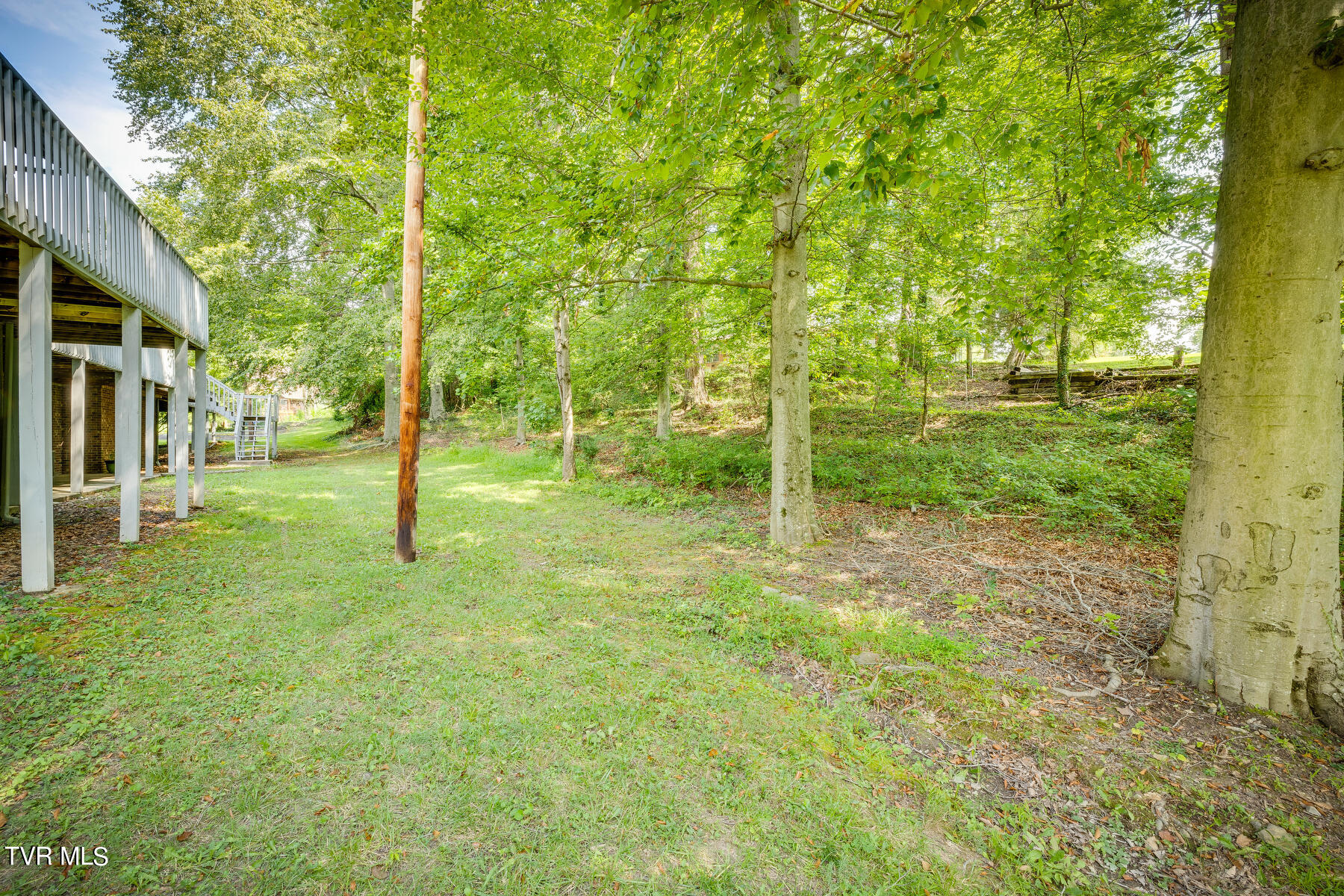 405 Old Castle Road Kingsport, TN 37660 - Photo 12 of 117 090
