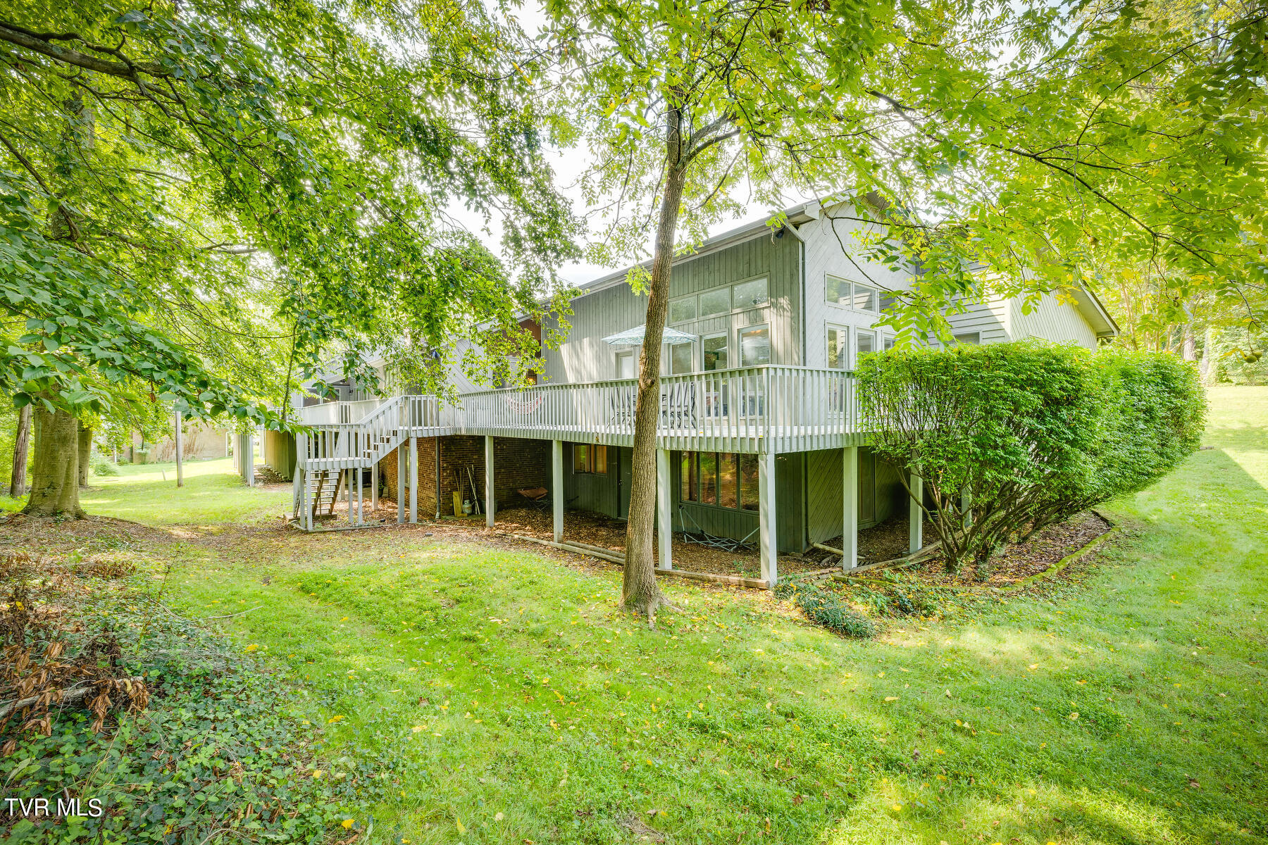 405 Old Castle Road Kingsport, TN 37660 - Photo 15 of 117 092