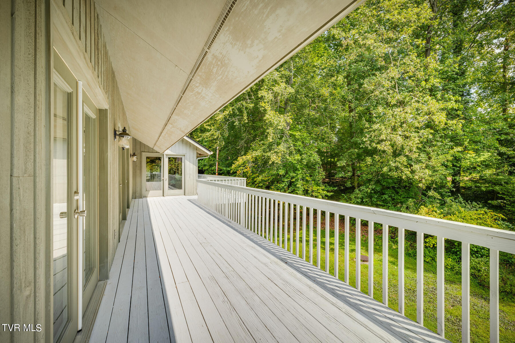 405 Old Castle Road Kingsport, TN 37660 - Photo 22 of 117 100-1