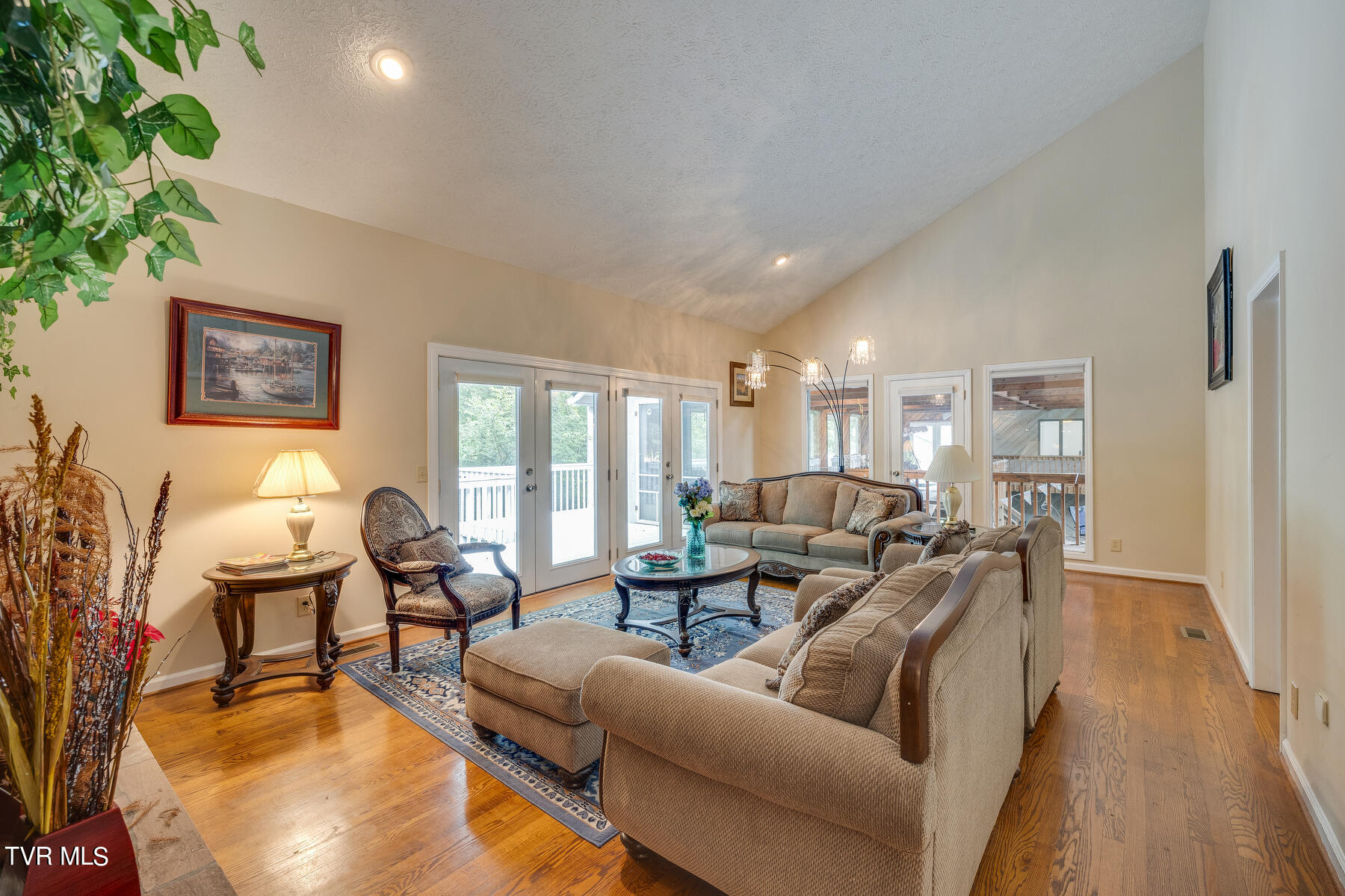 405 Old Castle Road Kingsport, TN 37660 - Photo 49 of 117 045-1