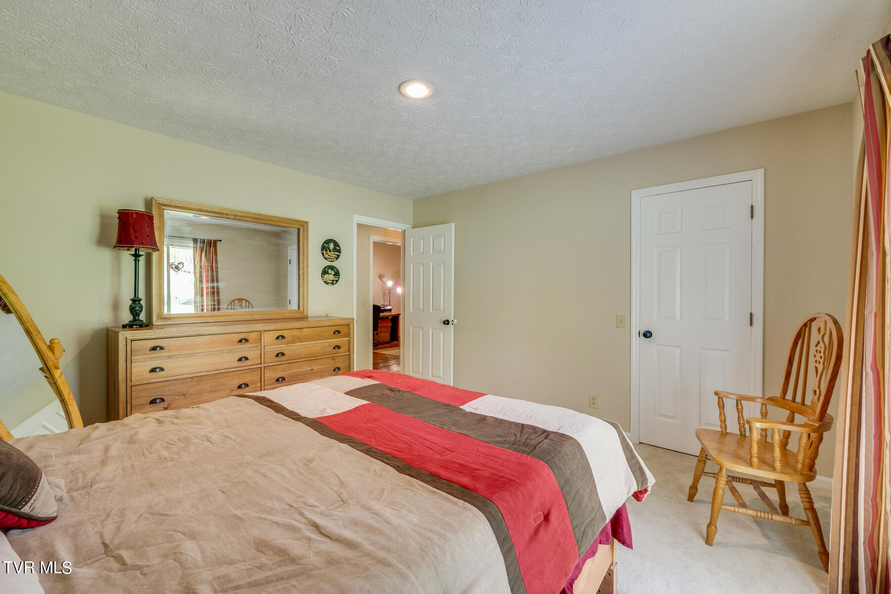 405 Old Castle Road Kingsport, TN 37660 - Photo 64 of 117 040-1