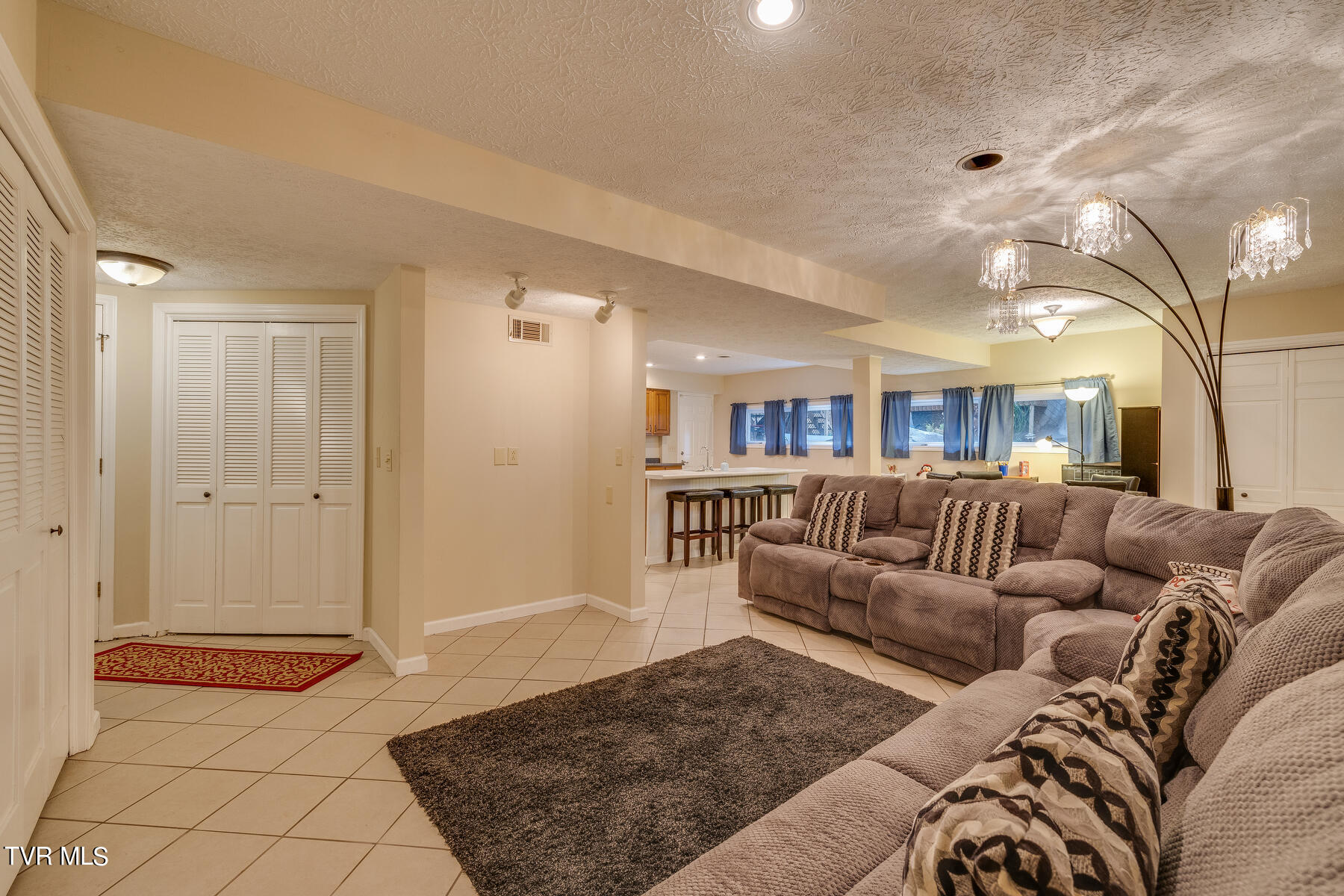 405 Old Castle Road Kingsport, TN 37660 - Photo 77 of 117 060-1