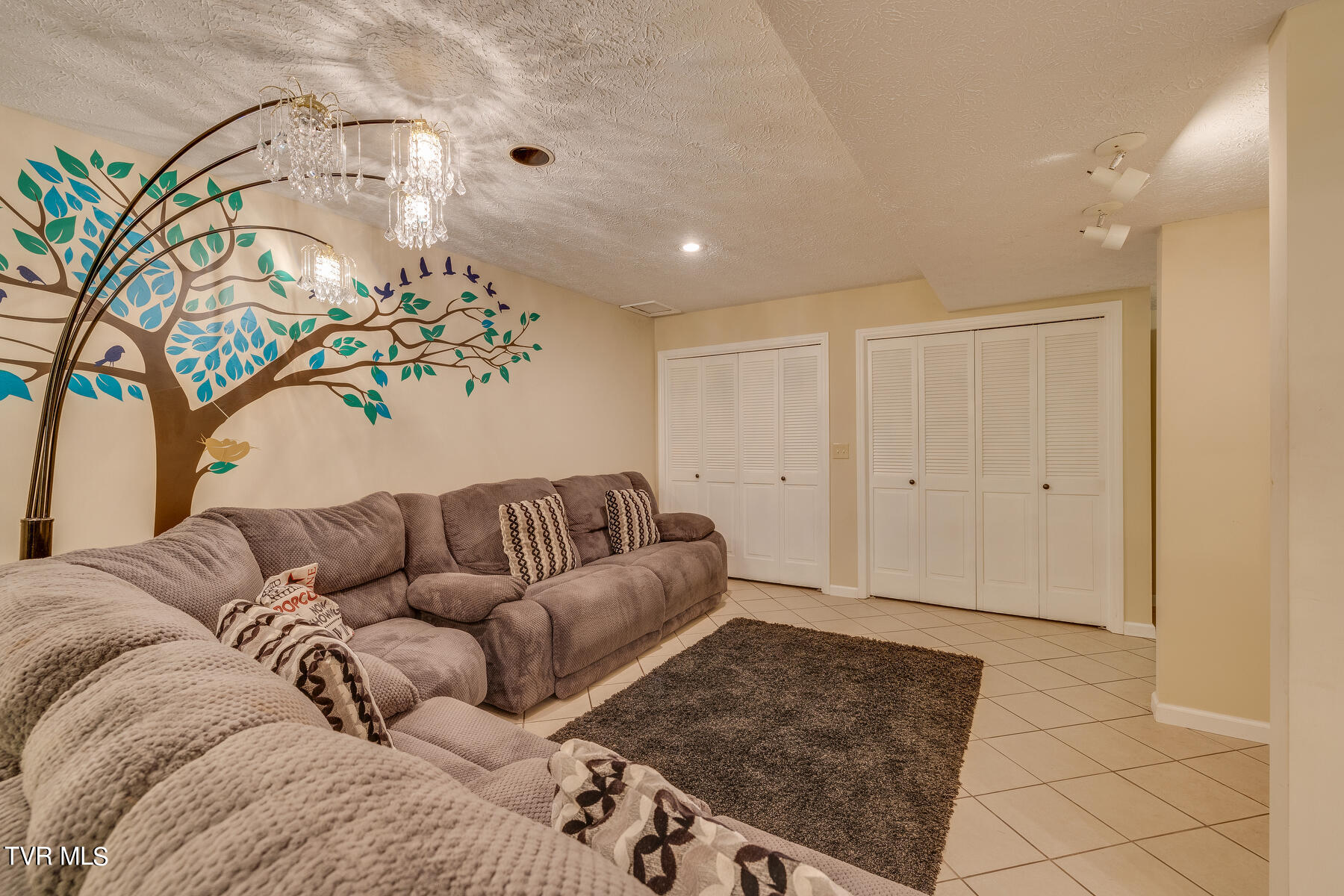 405 Old Castle Road Kingsport, TN 37660 - Photo 78 of 117 061-1