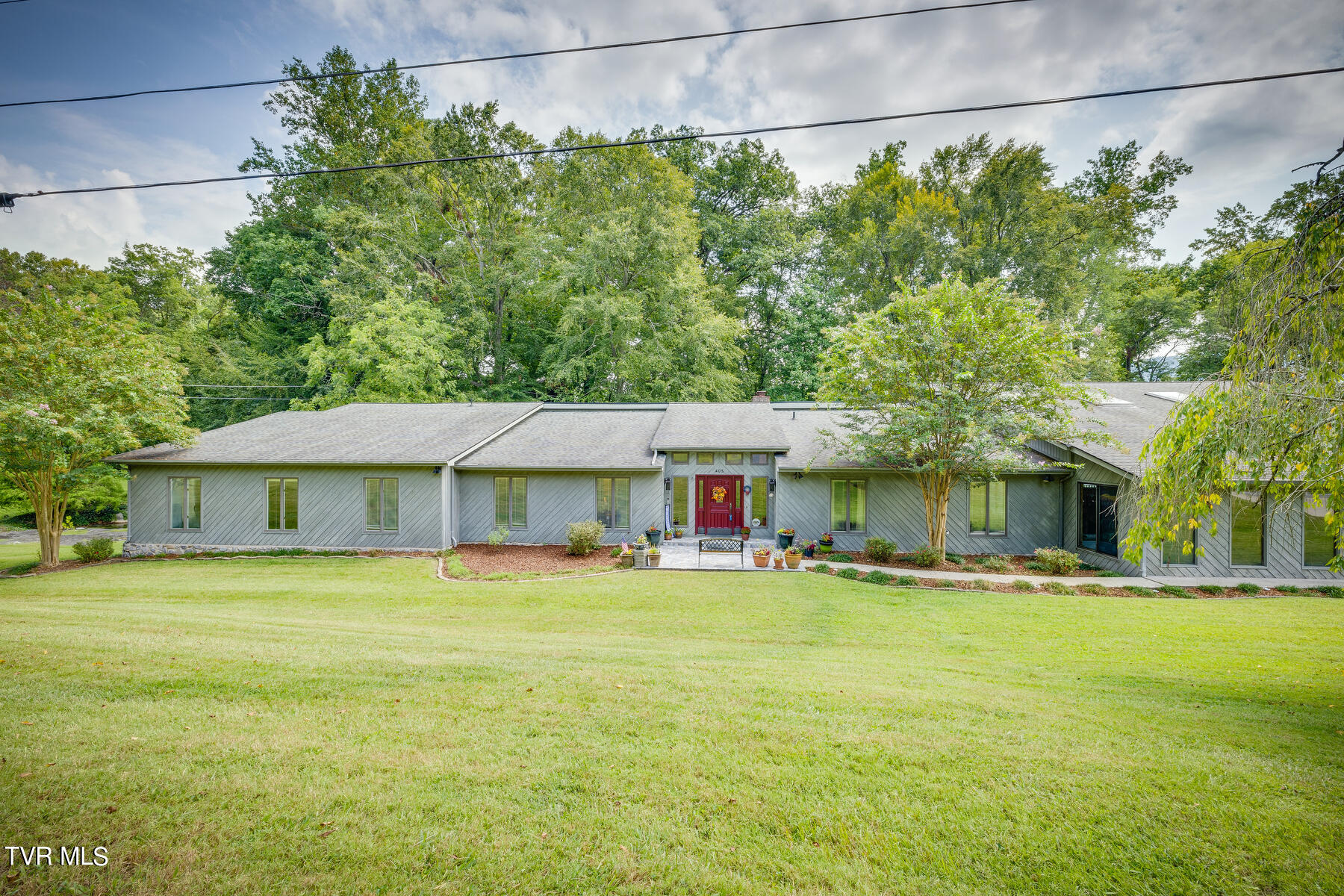 405 Old Castle Road Kingsport, TN 37660 - Photo 8 of 117 002-1