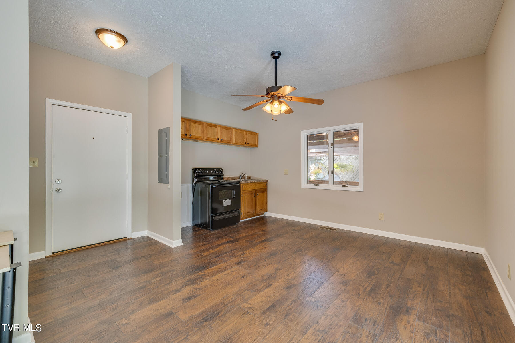 405 Old Castle Road Kingsport, TN 37660 - Photo 97 of 117 080 (1)