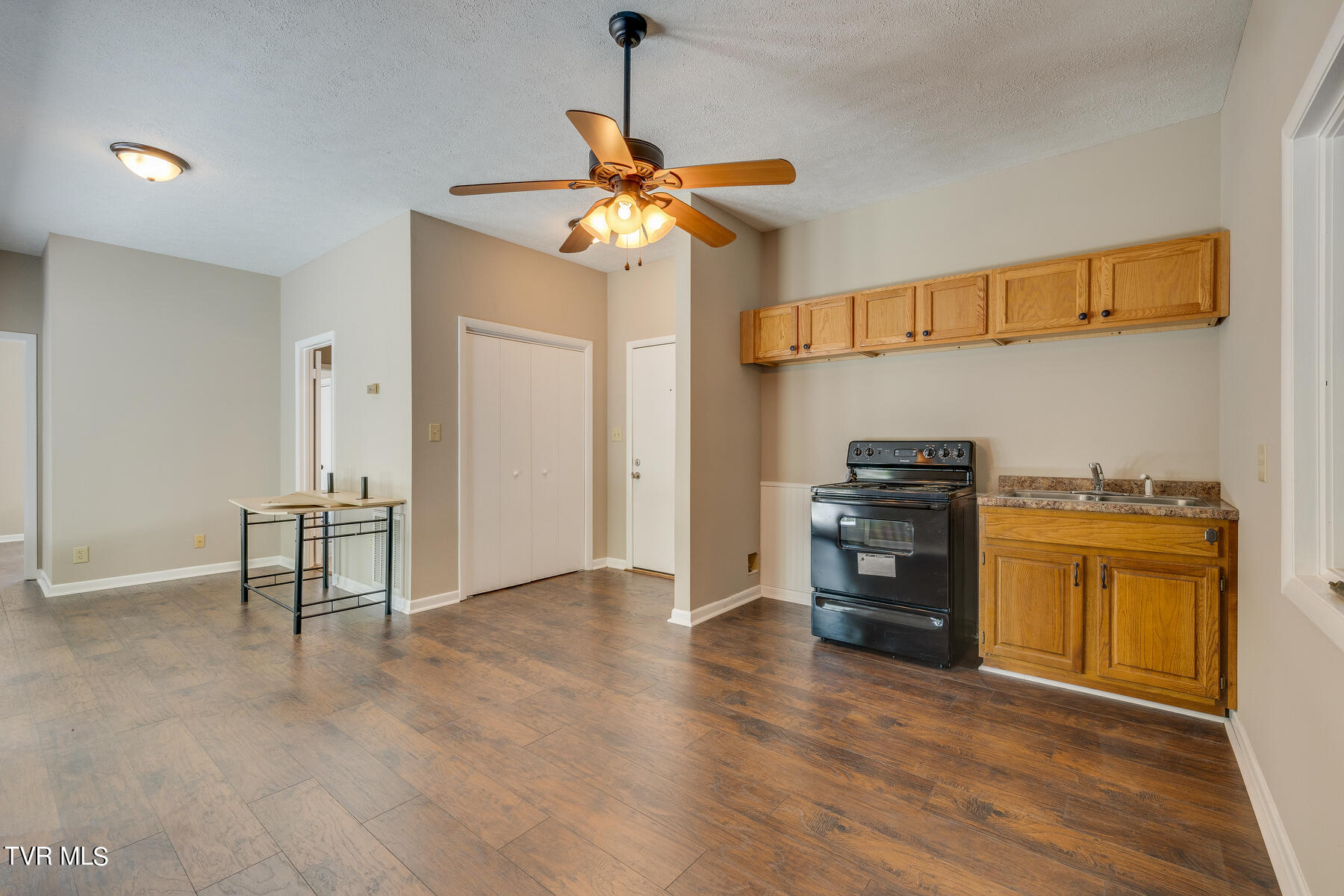 405 Old Castle Road Kingsport, TN 37660 - Photo 98 of 117 081