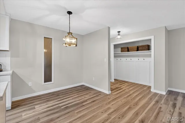 $160,000 | 1400 Heritage Landing, Unit 203, St. Charles, MO 63303