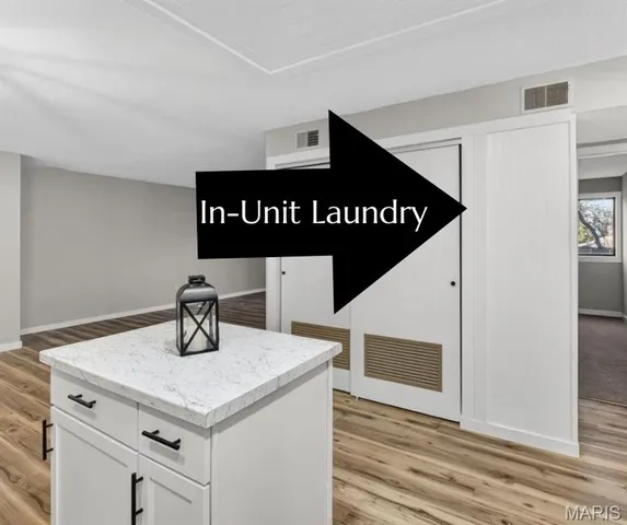 $160,000 | 1400 Heritage Landing, Unit 203, St. Charles, MO 63303