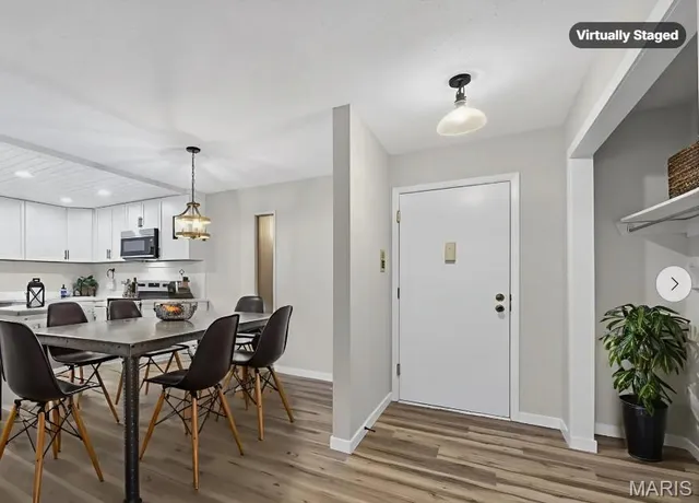 $160,000 | 1400 Heritage Landing, Unit 203, St. Charles, MO 63303